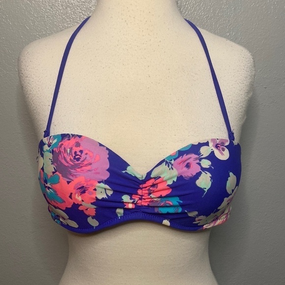 GAP Other - Gap Body Halter Style Bikini Top Push Up Floral S